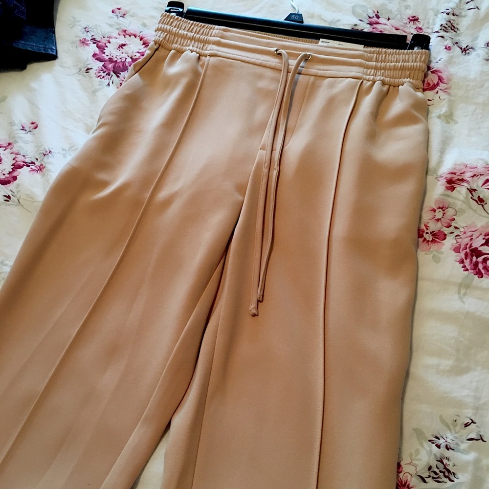 ✨🤍New Tan Dress Pants🤍✨
